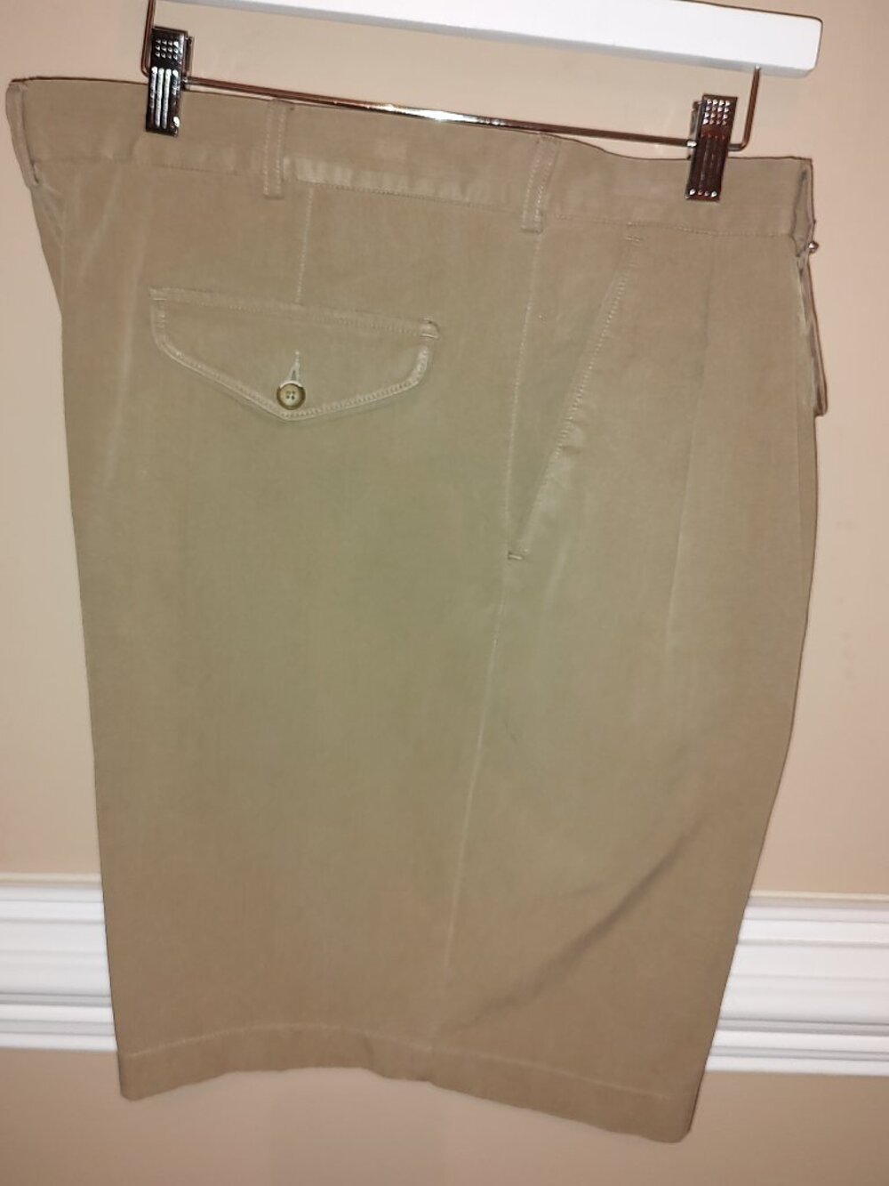 CARIBBEAN SHORTS SILK COTTON PLEAT FRONT BELT LOOPS SIDE & BACK POCKETS TAN 40
